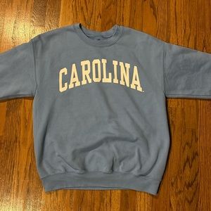 Carlolina blue crewneck